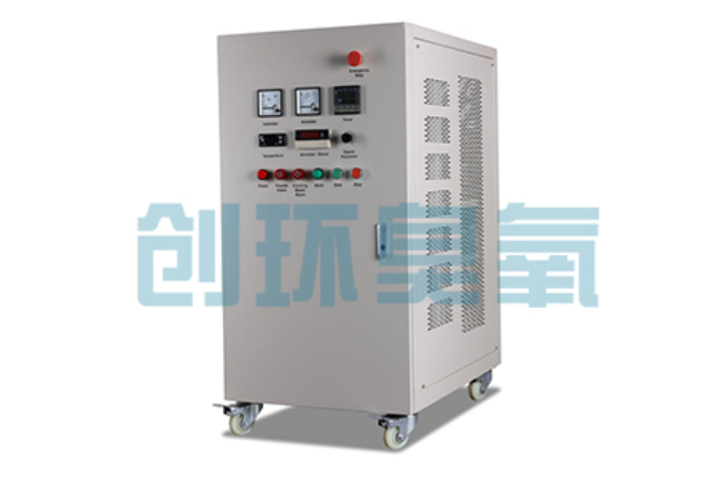 湖州冬季养殖场密闭消毒双赢方案:臭氧发生器在工厂化水产与畜牧场景的安全应用